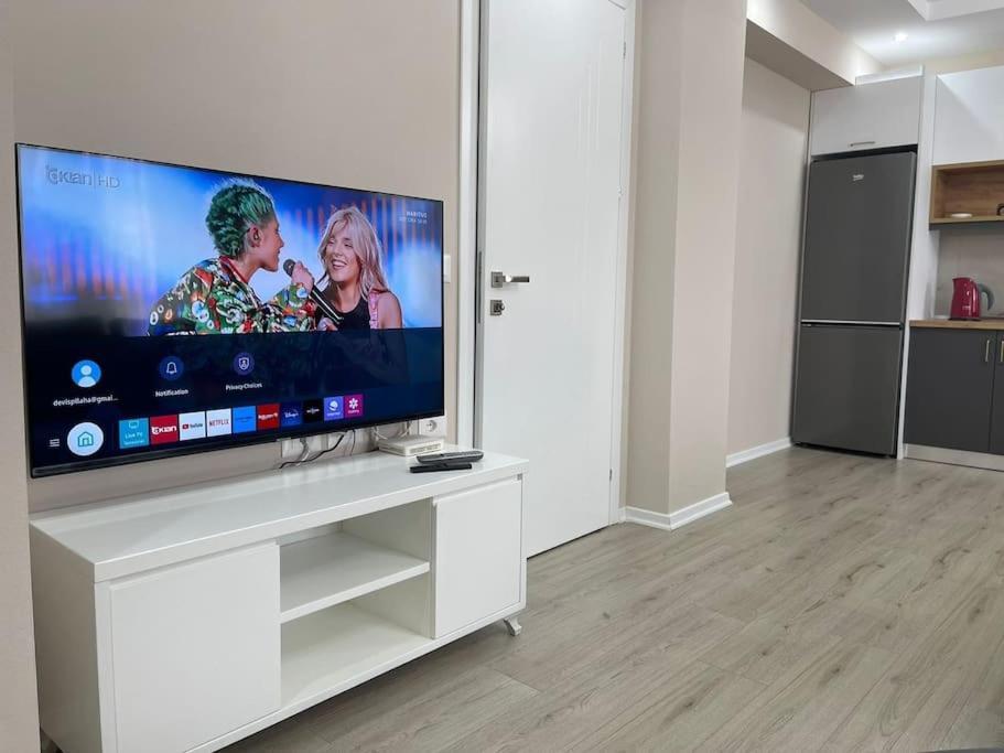 Melody Apartment In Корча Экстерьер фото